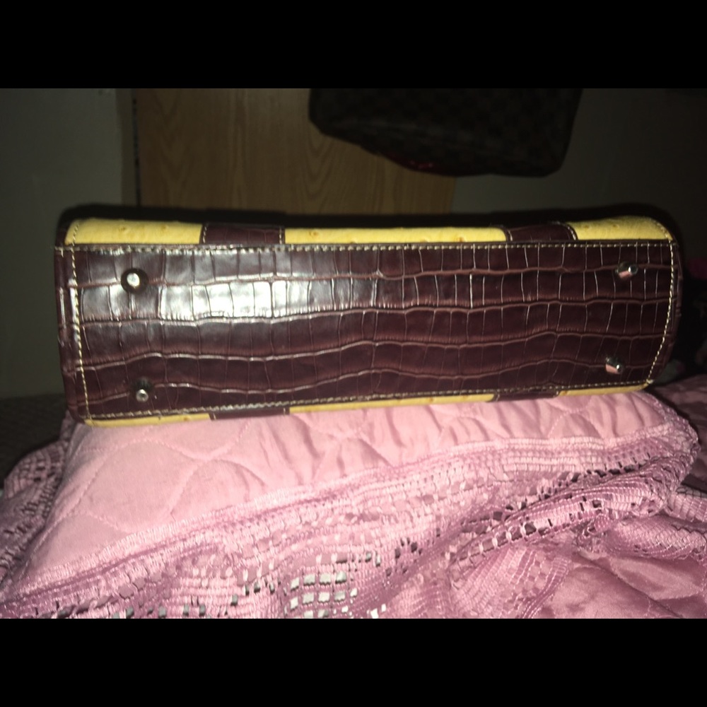 Prada handbag - Picture 4 of 7